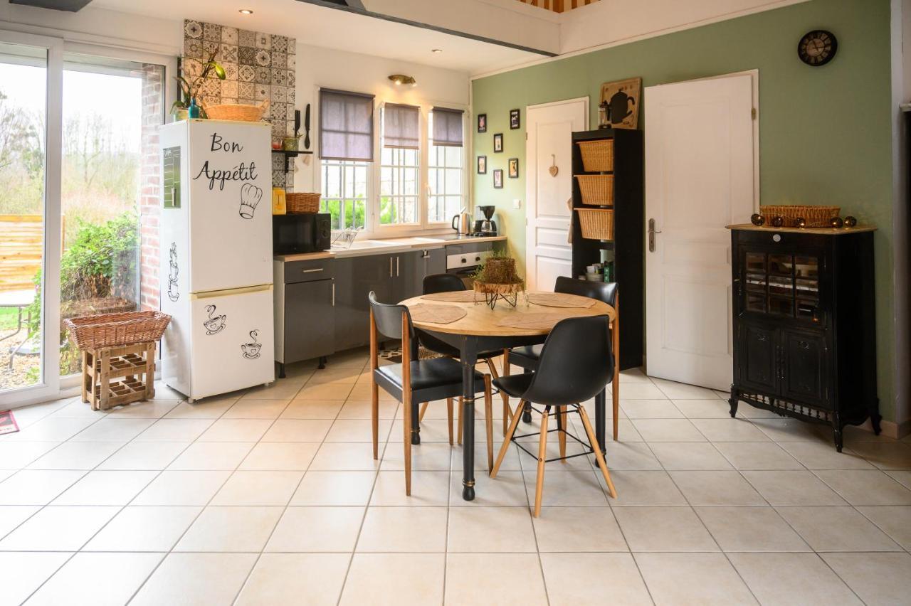 Gite Cosy Green Chevincourt Eksteriør billede